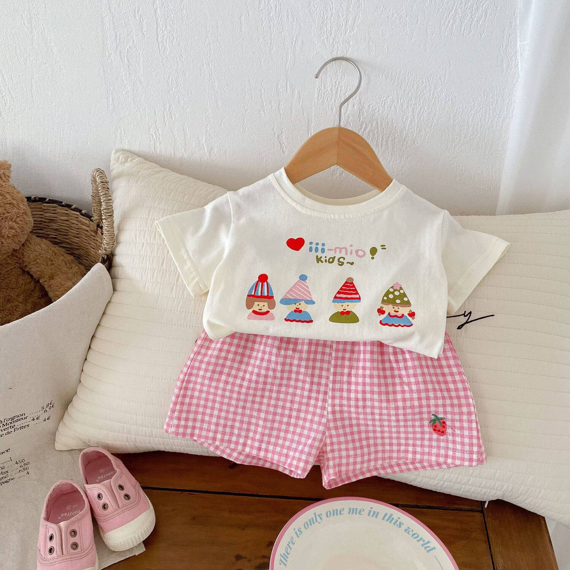 FADOBABY Girls Summer Outfit Cute Toddler Short Sleeve T-Shirt and Shorts Two-Piece Set 15